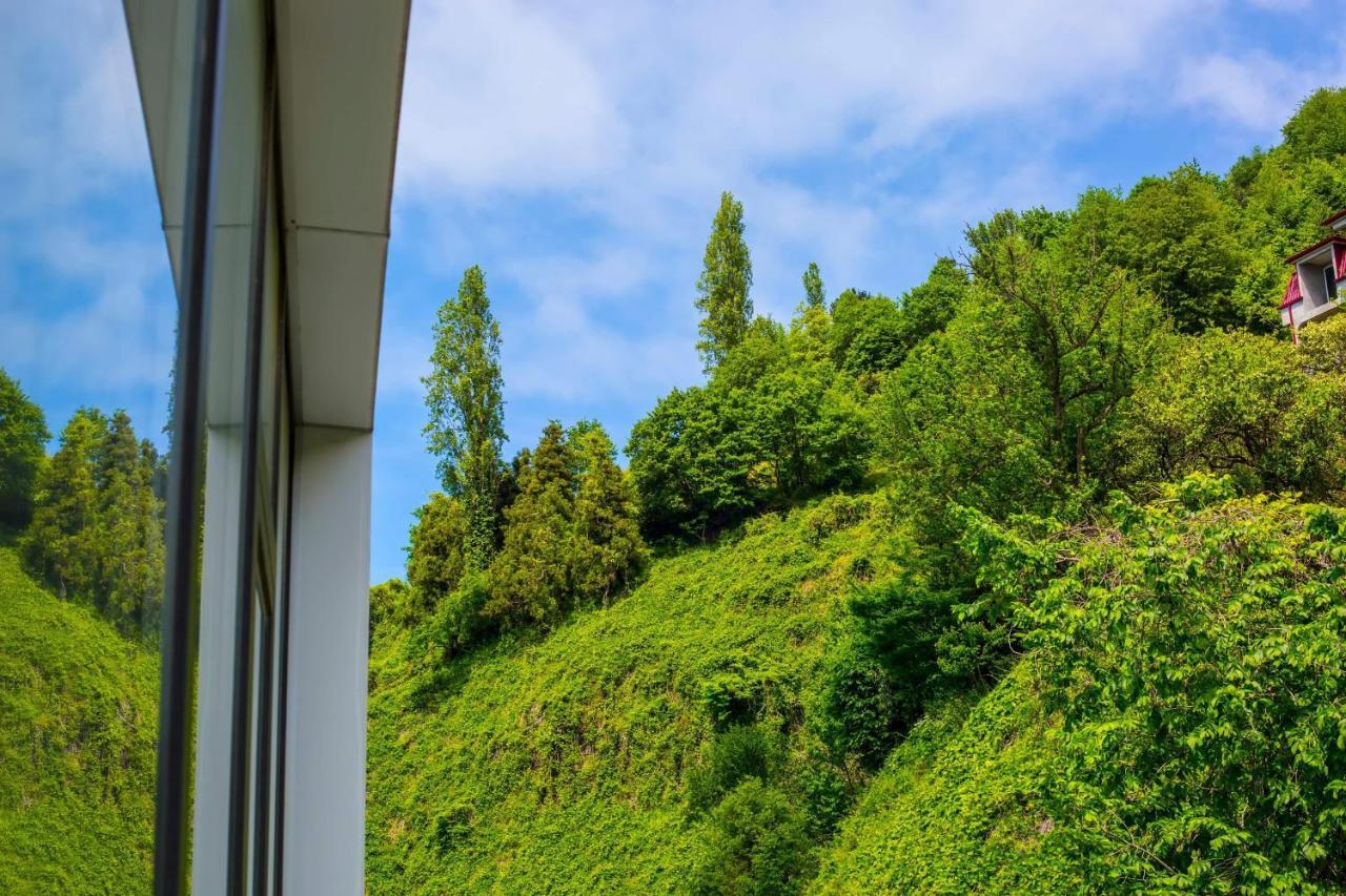 Hotel Otakhebi Sarpi Esterno foto